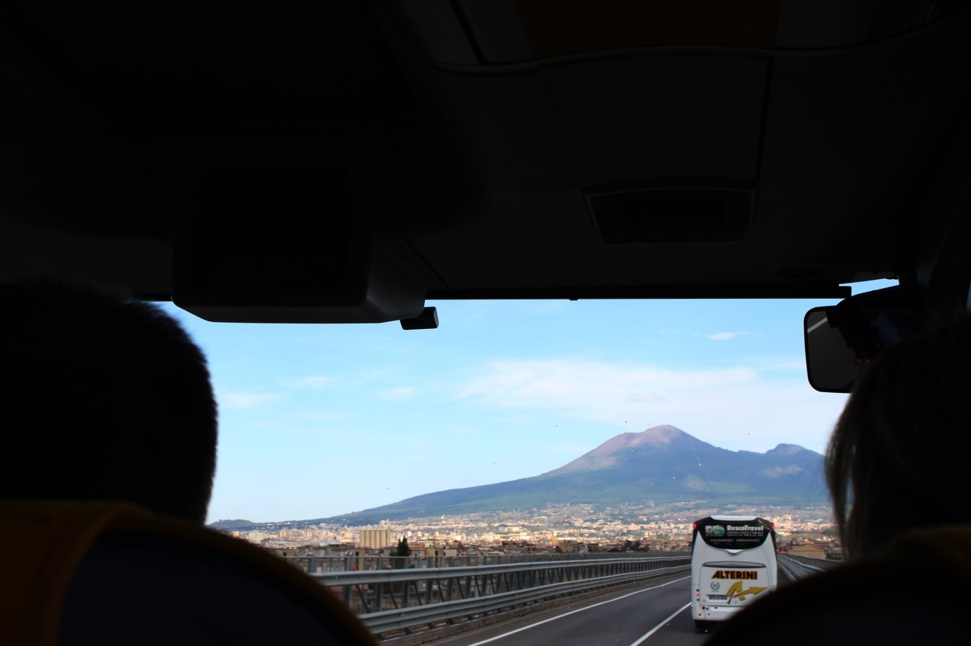 Mt. Vesuvius - Coach View
