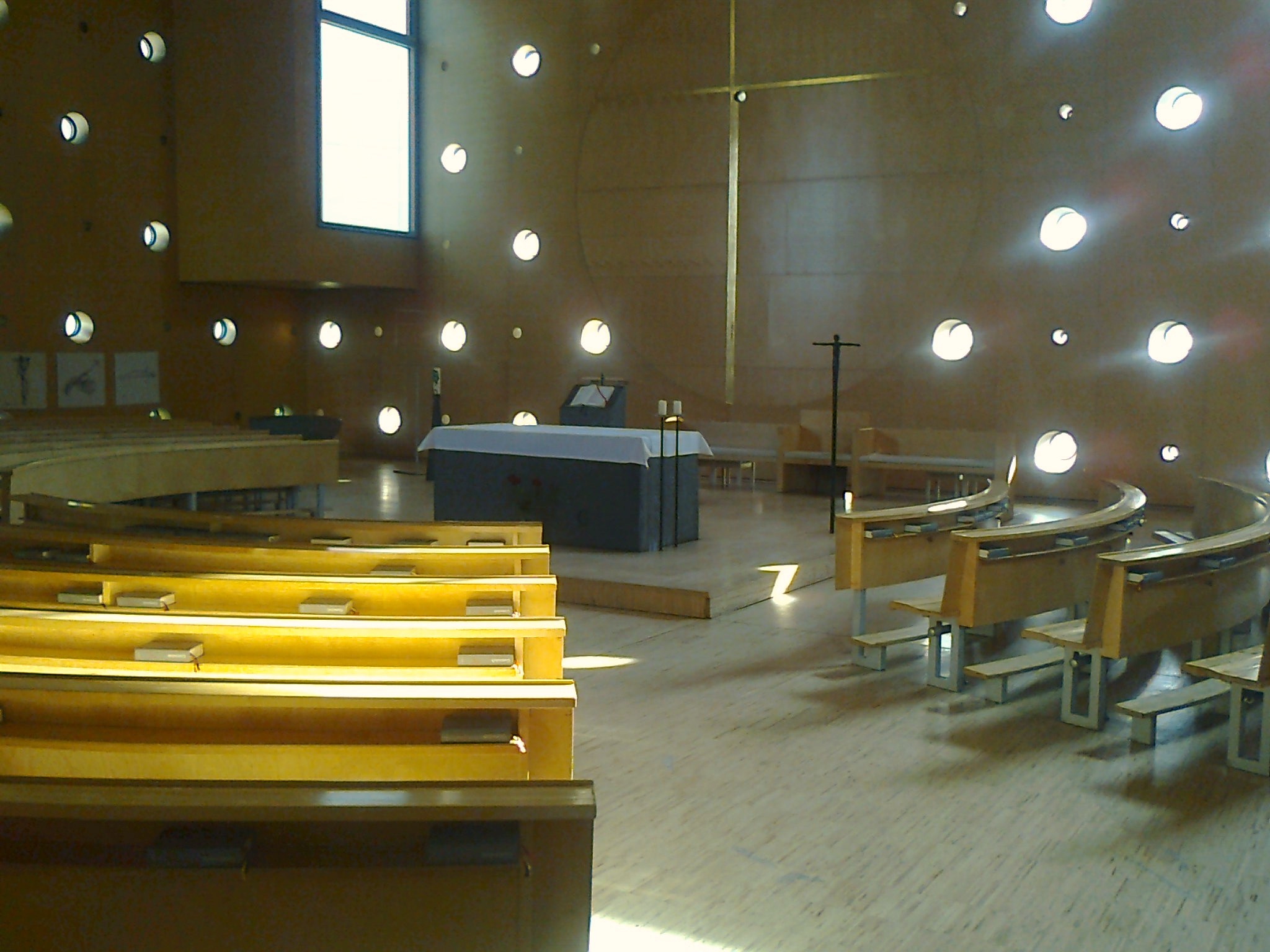 donaukirche inside
