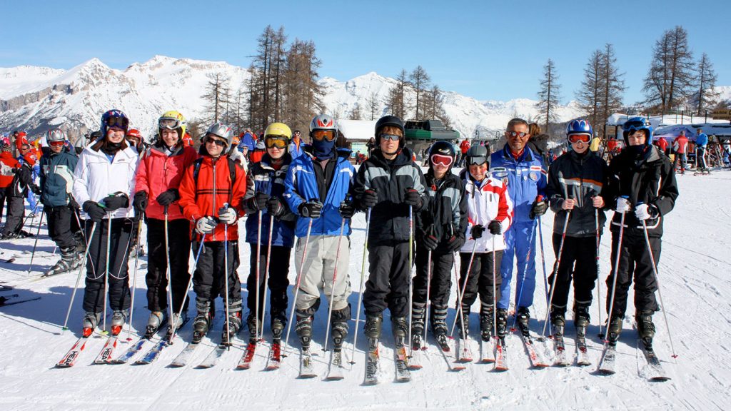 school ski tour