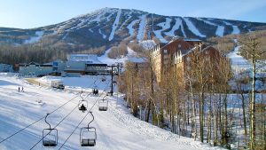 The slopes, ski lift, and acommodation of Sugarloaf