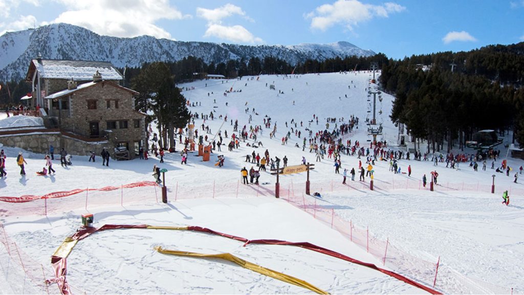 Buzzing beginner slopes of Vallnord, Andorra