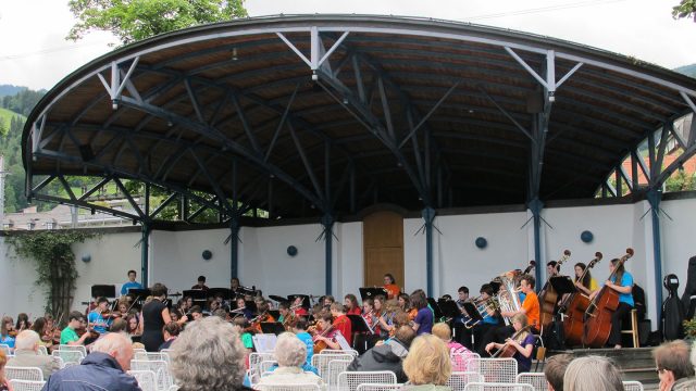 Bandshell,-Zell-am-See