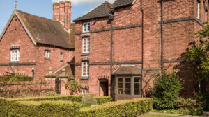 Moseley Old Hall Elizabethan House, Wolverhampton, UK. Moseley Old Hall, an historic Elizabethan timber-framed house that provided a hiding place for Charles II during his escape following the Battle of Worcester in 1651. Now owned and managed by the National Trust. Wolverhampton, Staffordshire, UK.