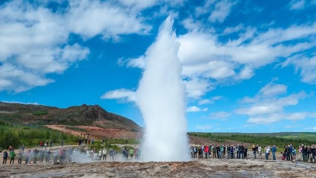 Iceland geysir