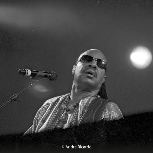 Photo of Stevie Wonder performing, copyright: Andre Ricardo