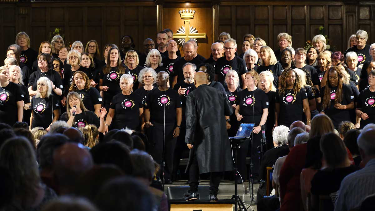 Wellingborough Gospel Choir perform to a packed out Greyfriars Kirk. One of many Edinburgh Fringe Venues.
