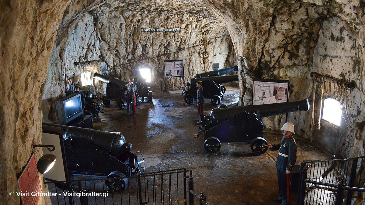 Tunnels in Gibraltar with WW2 cannons