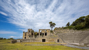 Roman ruins of parco archelogical del pausilypon as the landscape