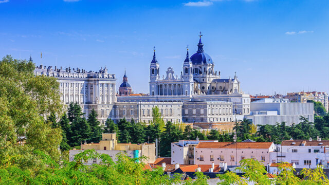 picture of Madrid skyline