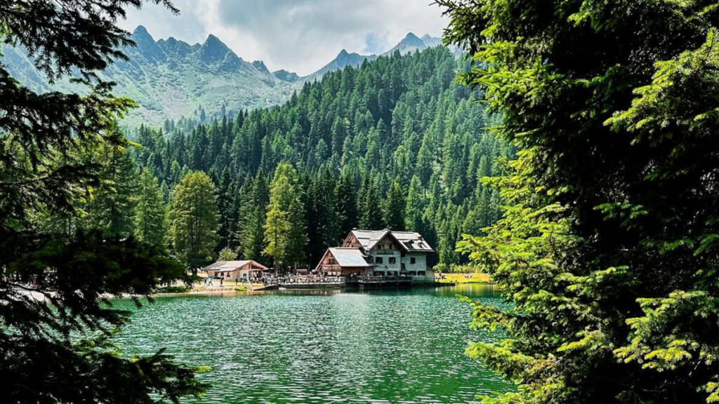 picture of Lake Nambino with cabin and trees