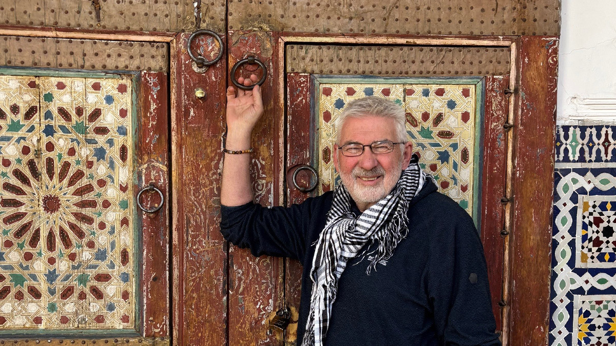 Field Study Tutor Ian Geddes in Morocco